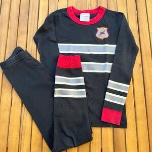 Kids Hanna Andersson Long John Pajama Set | size 8 | Fire Chief print